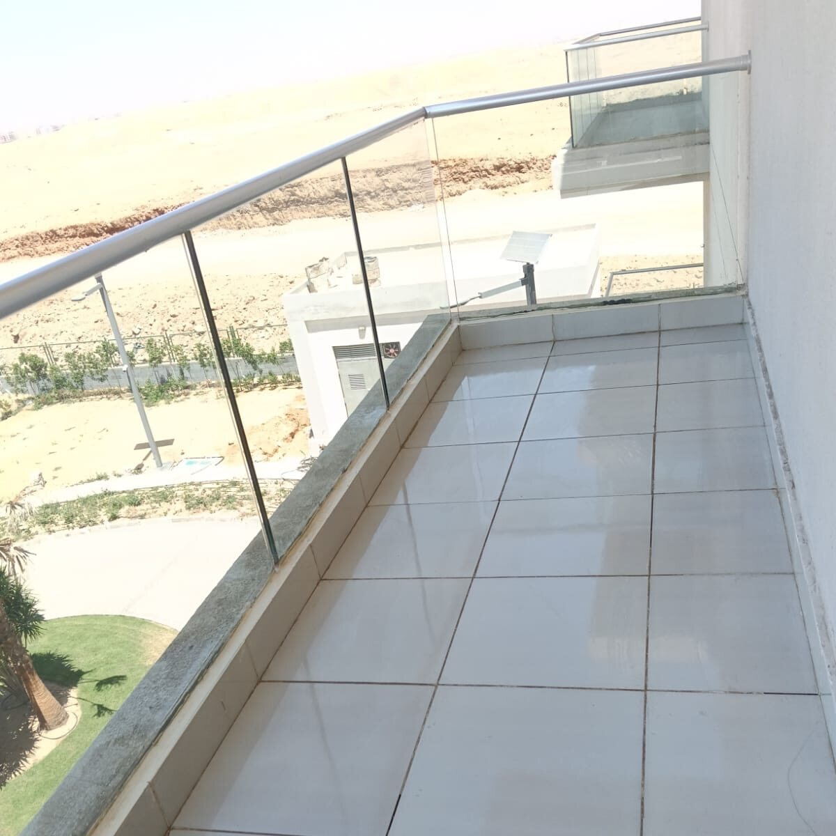 Address East — صورة حقيقية من مشروع Upkeep 1
